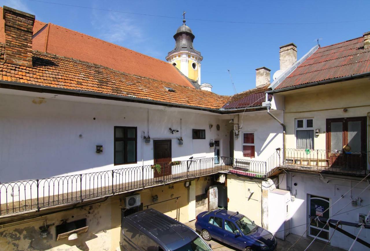 The Yellow Umbrella Studio Kluż-Napoka Zewnętrze zdjęcie